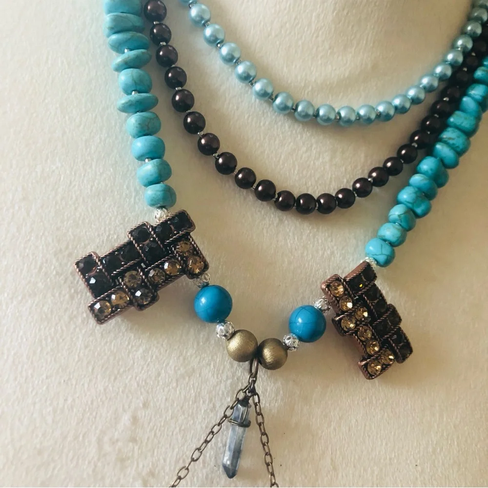 Handcrafted copper eagle Czech Pearl howlite stone clasp necklace